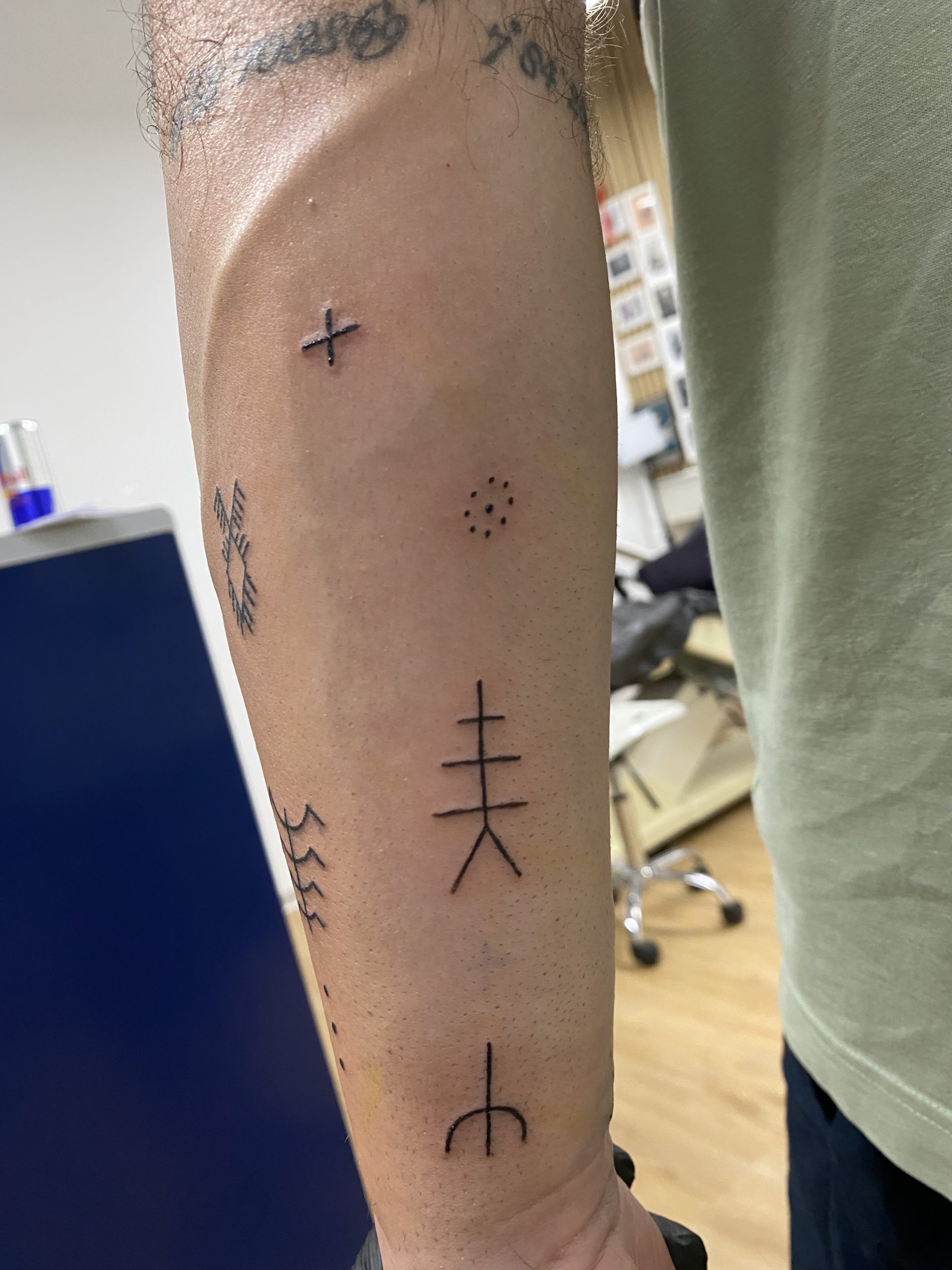 DEQ Tattoo DEQ Tattoo